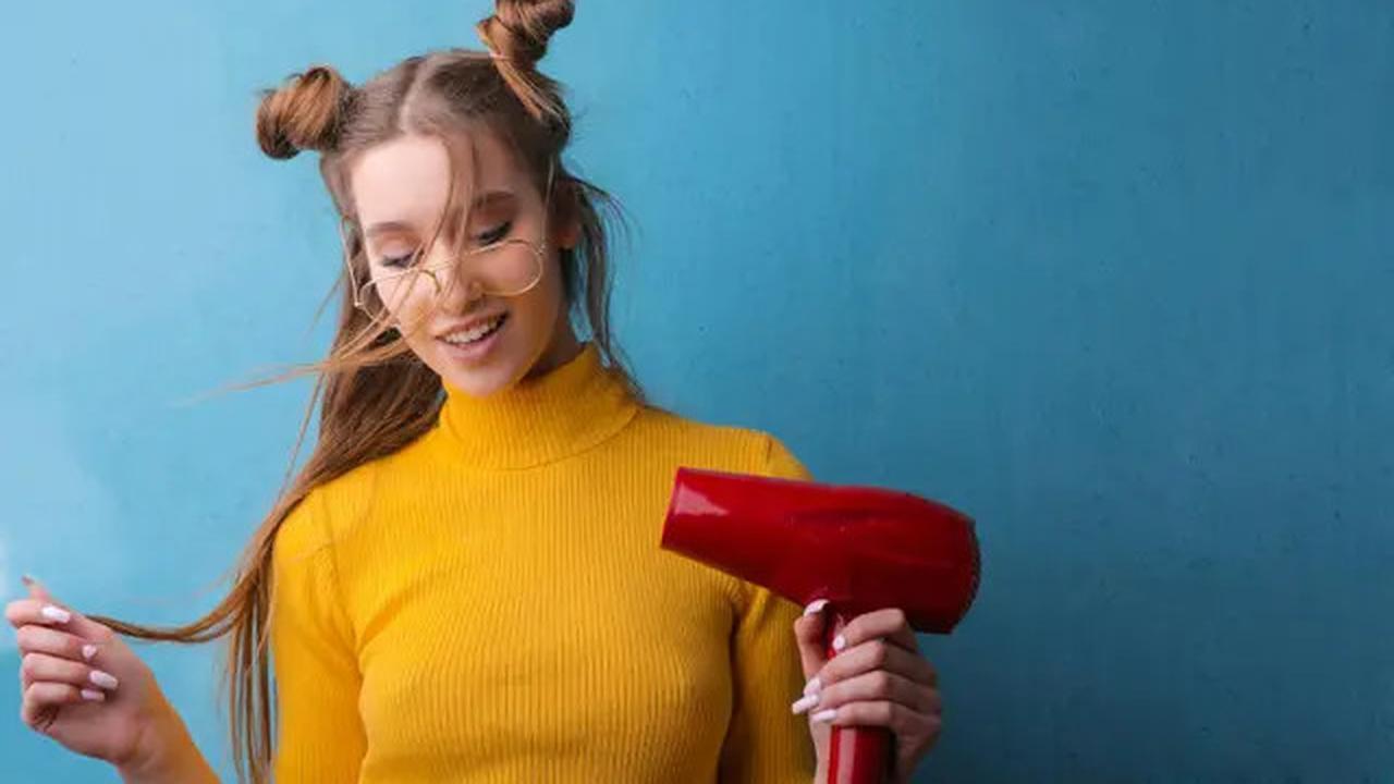 7 Tips Atasi Rambut Rontok, Termasuk Hindari Mengikat Terlalu Kencang!