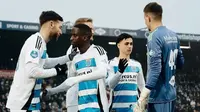 Pemain Timnas Indonesia, Eliano Reijnders (dua dari kanan), ikut bermain saat PEC Zwolle mengalahkan Fortuna Sittard dalam laga pekan ke-20 Eredivisie 2024/2025, Minggu (26/1/2025) malam WIB. (c) dok. Instagram Eliano Reijnders