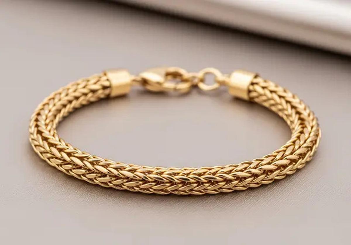 7 Tips Memilih Gelang Rantai Emas yang Elegan dan Tahan Lama