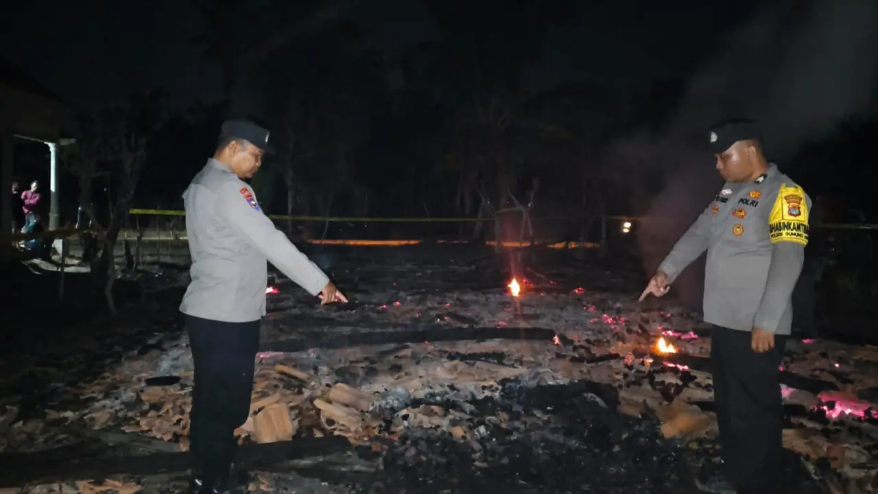 Kebakaran rumah di Tulang Bawang Barat, penghuni tewas terpanggang. (Liputan6.com/Istimewa)