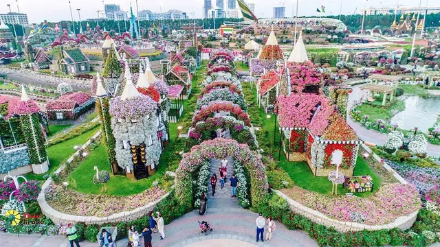 Ingin Liburan Musim Semi? Intip 13 Destinasi Seru Berikut Ini