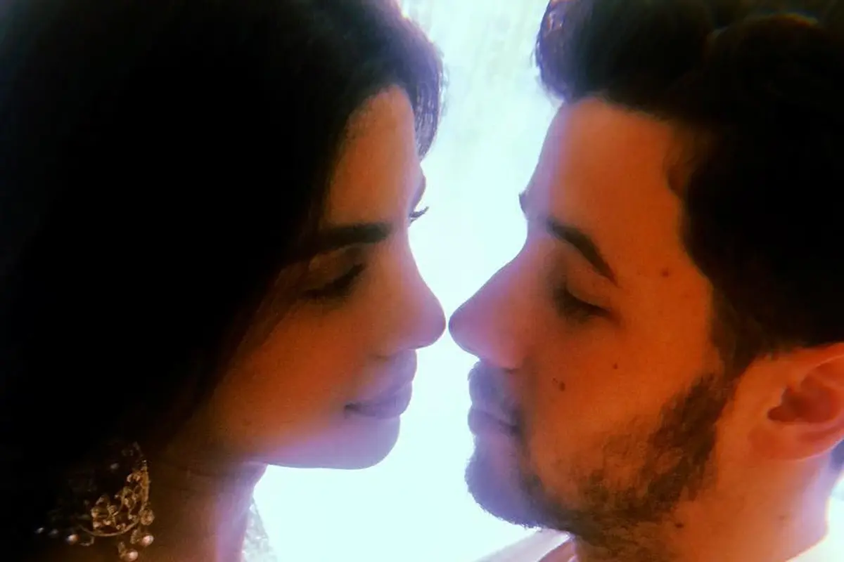 Nick Jonas dan Priyanka Chopra (Instagram/ priyankachopra)