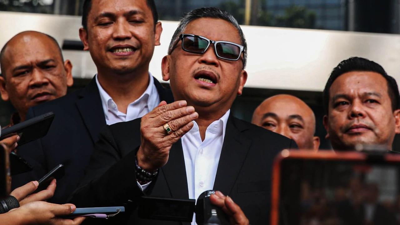 Sekjen Partai Demokrasi Indonesia Perjuangan (PDIP) Hasto Kristiyanto dengan tegas mengungkapkan, tidak ada pembahasan mengenai aliran dana ke partainya terkait dugaan korupsi di lingkungan Direktorat Jenderal Perkeretaapian (DJKA) Kemenhub. Hal itu diun