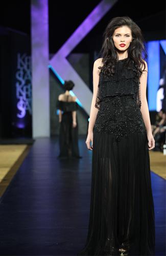 Hair and Fashion show sebagai salah satu rangkaian acara Kerastase Couture Styling Night