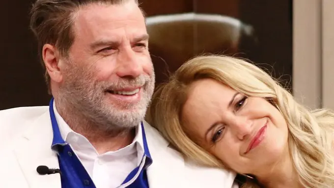 [Fimela] John Travolta dan Kelly Preston