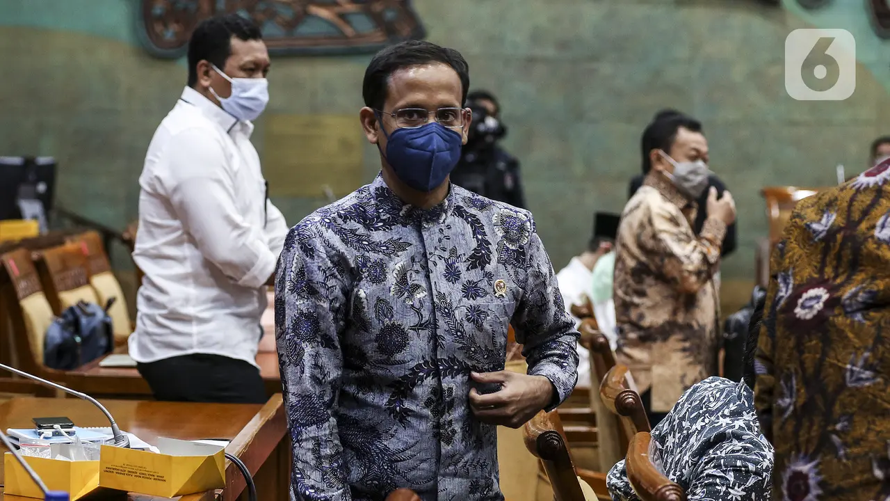 FOTO: Mendikbud - DPR Evaluasi Belajar dari Rumah hingga Kesiapan Rekrutmen Guru Honorer
