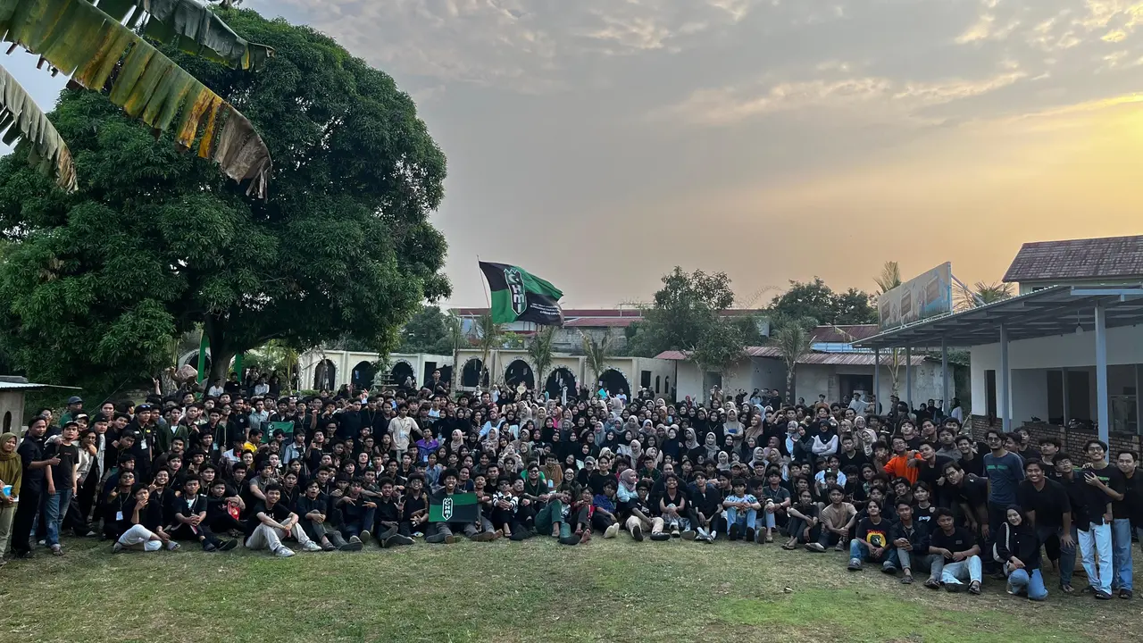Himpunan Mahasiswa Islam Komisariat Fakultas Dakwah dan Ilmu Komunikasi (HMI Komfakda), Cabang Ciputat, Tangerang Selatan menggelar Latihan Kader 1 (LK-1).