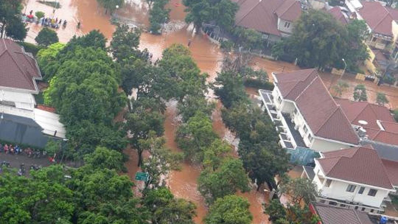 Jantung Kota Jakarta yang berubah menjadi 'sungai'
