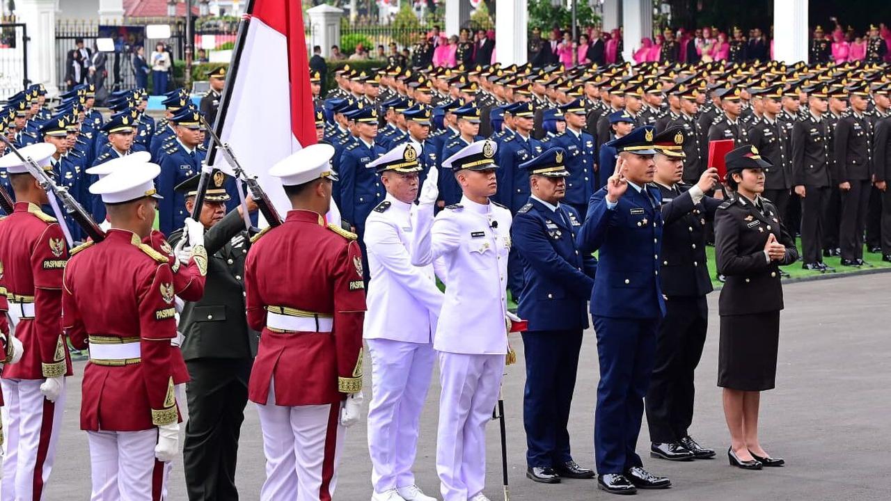 Prabowo Minta Perwira TNI/Polri Setia Mengabdi ke Masyarakat: Anda Digaji dan Diberi Makan Oleh Rakyat