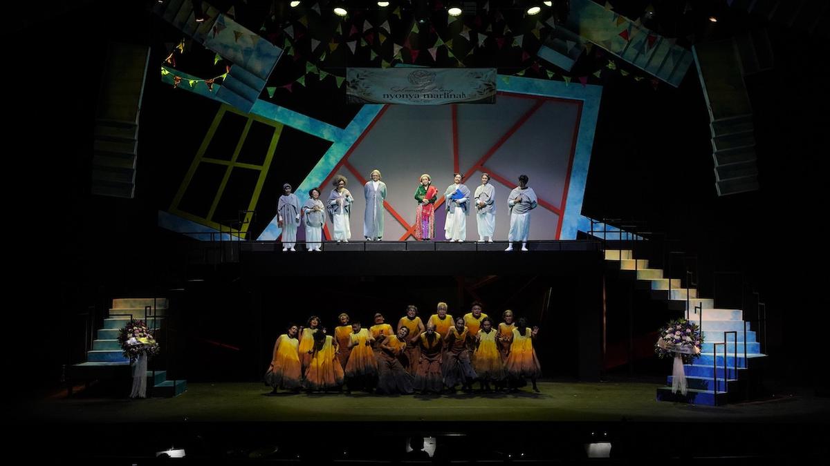 Lakon Rumah Sakit Jiwa dari Teater Koma Hadirkan Bentuk Nyata Tata Artistik Penuh Makna