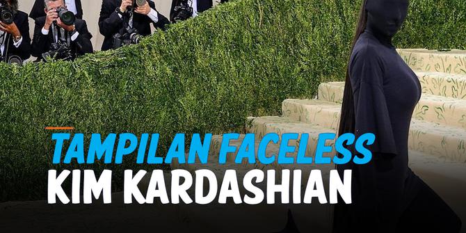 VIDEO: Kim Kardashian Tampil "Faceless" di Met Gala 2021