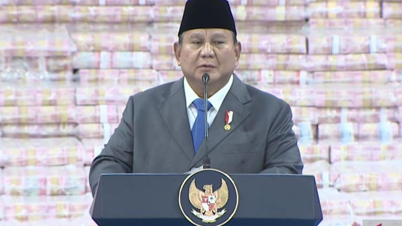 Presiden Prabowo Saksikan Penyerahan Hasil Penyelamatan Uang Negara Rp11,4 Triliun