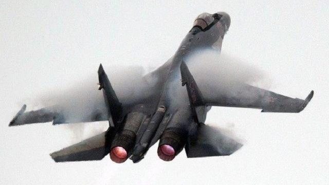 Sukhoi Su-35 milik Rusia (AFP)