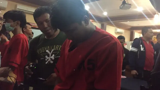 Penjambret Cempaka Putih