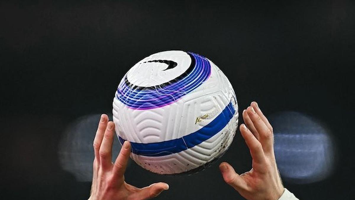 Revolusi Siaran Premier League: Wawancara Pemain dan Kamera di Ruang Ganti Mulai 2025