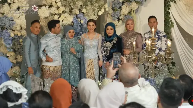 Lamaran Aaliyah Massaid dan Thariq Halilinar