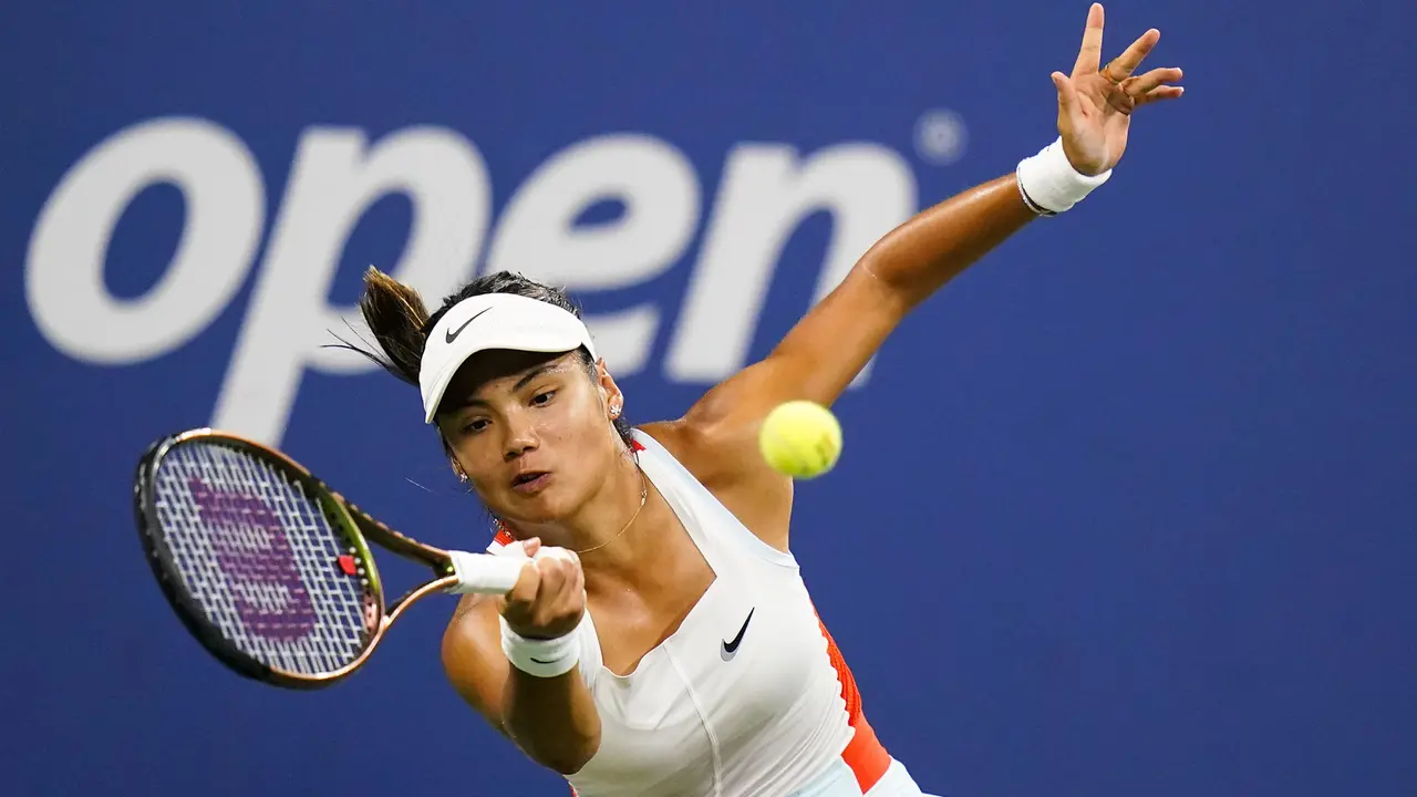 Foto: Emma Raducanu Kandas di Laga Pertama, Gagal Pertahankan Gelar Juara di US Open 2022