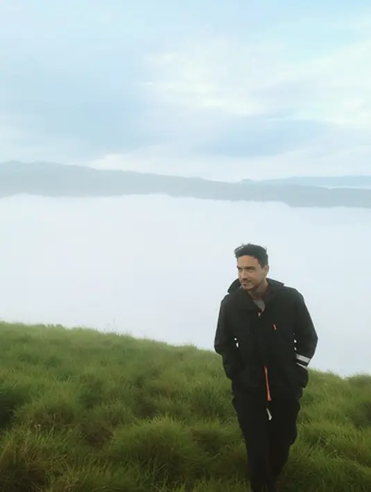 (via instagram/@hamishdw)