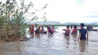 Mayat Ibu Hamil di Gorontalo Akhirnya Ditemukan di muara sungai dekat danau Limboto (Arfandi Ibrahim/Liputan6.com)