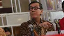 Menteri Hukum dan HAM, Yasonna Laoly saat menyampaikan keterangan terkait penundaan pengesahan RUU KUHP di Graha Pengayoman Kementerian Hukum dan HAM, Jakarta, Jumat (20/9/2019). Menkumham juga mengklarifikasi beberapa isu terkait draft RUU KUHP. (Liputan6.com/Helmi Fithriansyah)