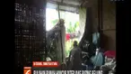 Hantaman angin mengakibatkan sebagian besar atap rumah rusak.