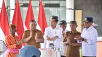 Presiden Joko Widodo (Jokowi) saat meresmikan Bandara Panua di Kabupaten Pohuwato (Dok.Korem) (Arfandi ibrahim/Liputan6.com)
