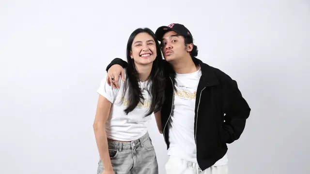 Mikha Tambayong dan Kevin Adilova.