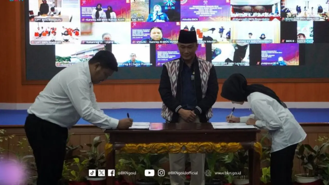 Sebanyak 115 PPPK yang mengikuti seleksi pada formasi tahun anggaran 2024 di lingkup BKN menandatangani perjanjian kerja. (Dok BKN)