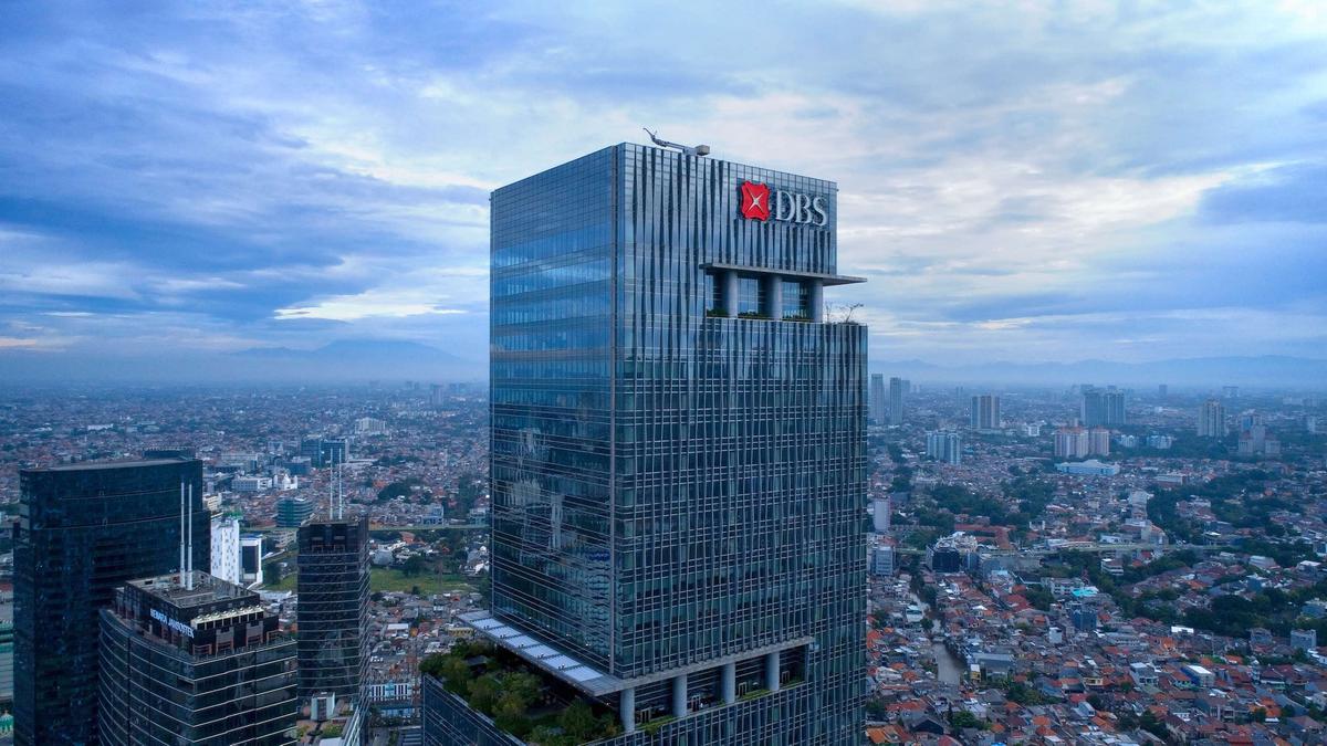 Bank DBS dan UOB Indonesia Kucurkan Pinjaman Rp 6,7 Triliun untuk Pusat Data