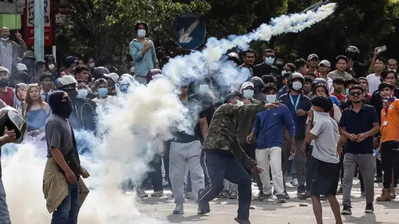 13.500 Napi di Nepal Kabur Saat Demo Rusuh