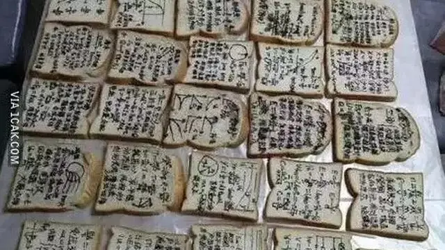 6 Sarapan Pagi Nyeleneh Pakai Roti Ini Bikin Enggak Habis Pikir