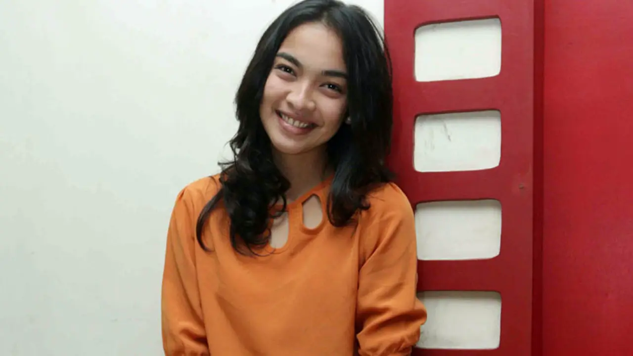 Tika Bravani 