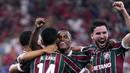 Selebrasi gelandang Fluminense, Jhon Arias (tengah) setelah mencetak gol pertama timnya ke gawang Al Ahly melalui eksekusi penalti pada laga semifinal Piala Dunia Klub 2023 di King Abdullah Sports City Stadium, Arab Saudi, Selasa (19/12/2023) dini hari WIB. (AP Photo/Manu Fernandez)