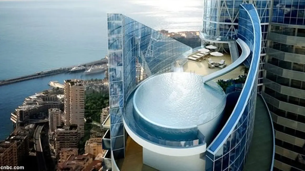 penthouse-termahal130327c.jpg