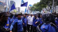 Presiden Konfederasi Serikat Pekerja Seluruh Indonesia (KSPSI) Andi Gani Nena Wea menyambut baik putusan Mahkamah Konstitusi (MK) yang mengabulkan sebagian gugatan permohonan Partai Buruh dan pemohon lainnya terkait Undang-Undang Cipta Kerja.