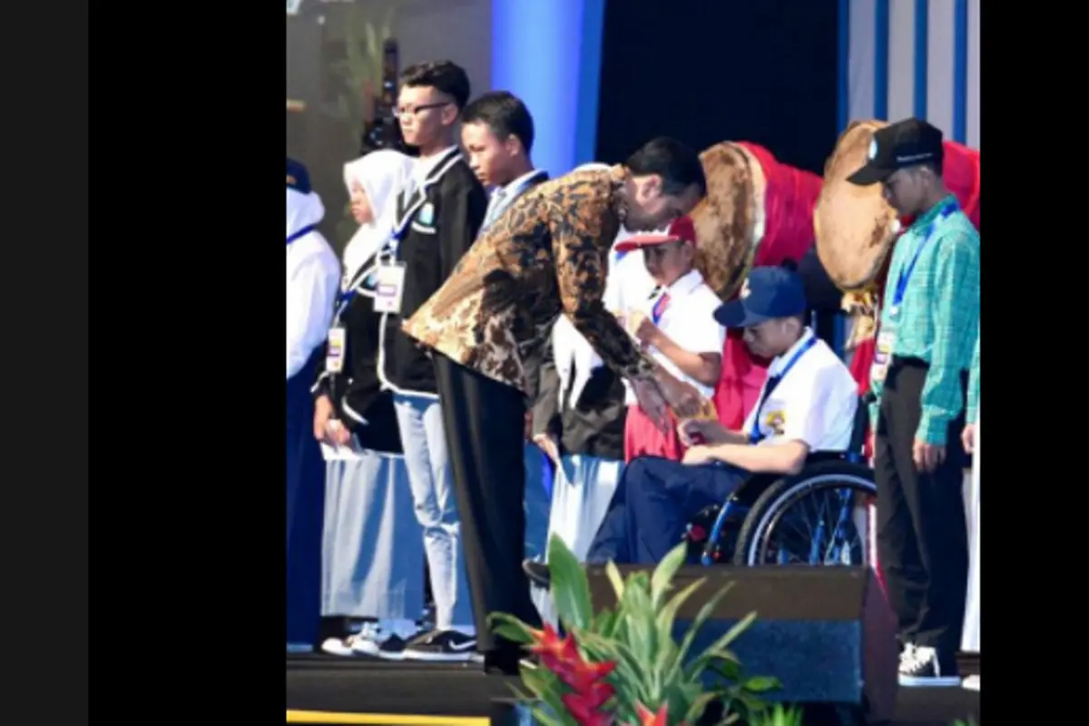 Jokowi Ungkap Kisah Harus Anak Yatim yang Malang