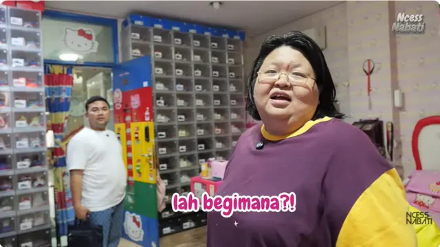 6 Potret Desain Warung Bakso Pengacara Elsie Lontoh, Ada Koleksi Hello Kitty dan Lego