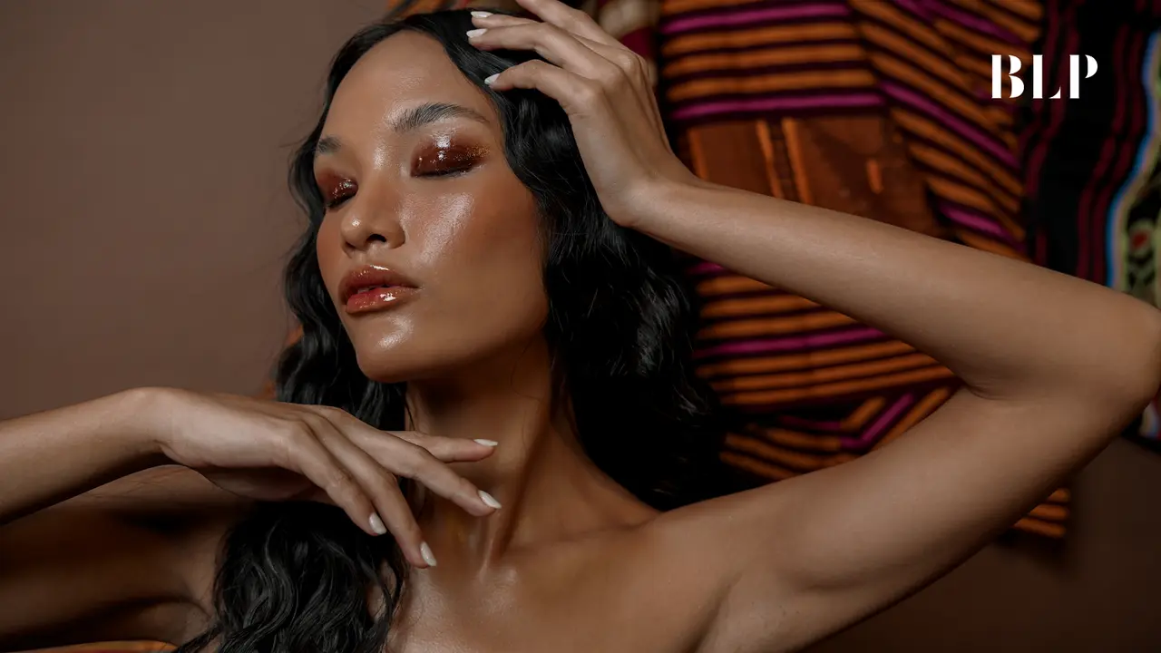 Tren Makeup Eksotis dengan Sentuhan Flores Tampil di Paris Fashion Week Fall/Winter 2023