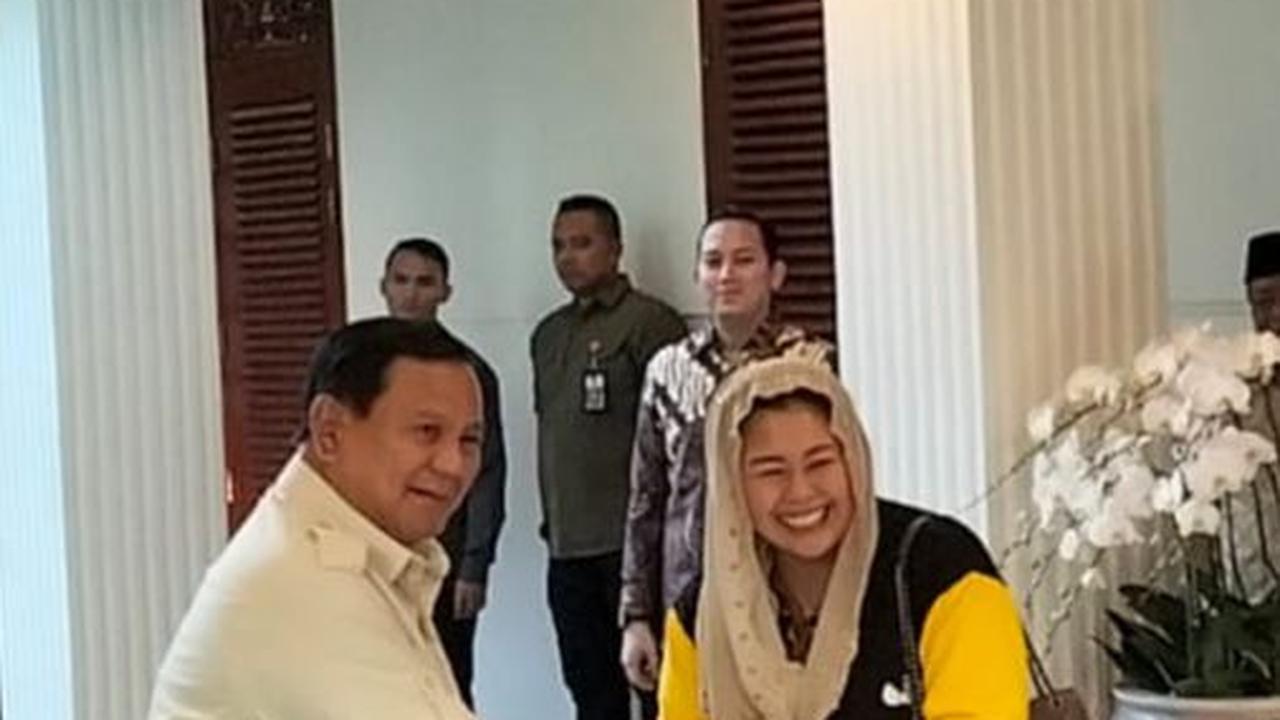 Yenny Wahid Bertemu Prabowo, Bahas Cawapres?
