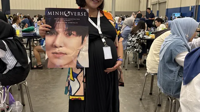 Susan Rela Nonton Lee Min Ho di Jakarta Meski Sedang Hamil Sembilan Bulan. [Anisha/Fimela]