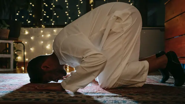 Ilustrasi sujud
