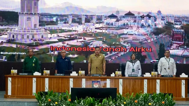 Sekjen Kemendagri Tomsi Tohir memimpin Rapat Koordinasi Pengendalian Inflasi Daerah.