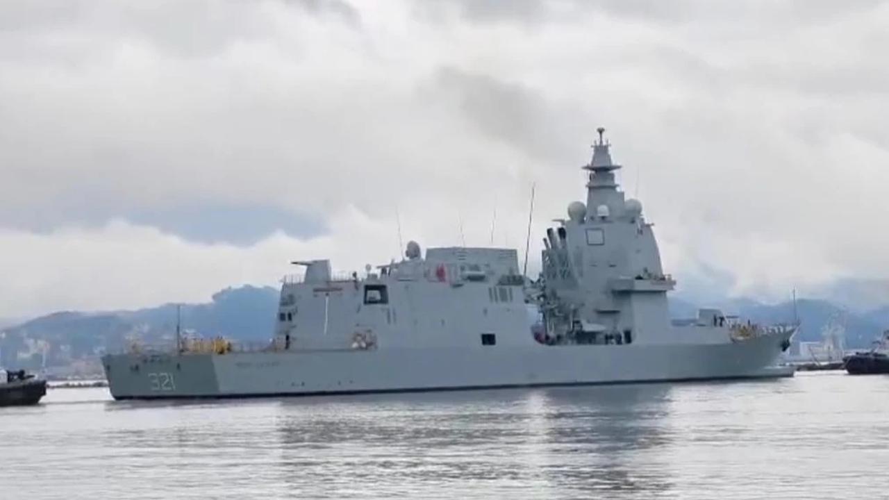 FOTO: KRI Prabu Siliwangi 321 Mulai Berlayar untuk Memperkuat Armada TNI AL