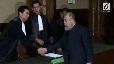 Vonis ini lebih rendah dari tuntutan jaksa yang menuntut 12 tahun 6 bulan penjara.