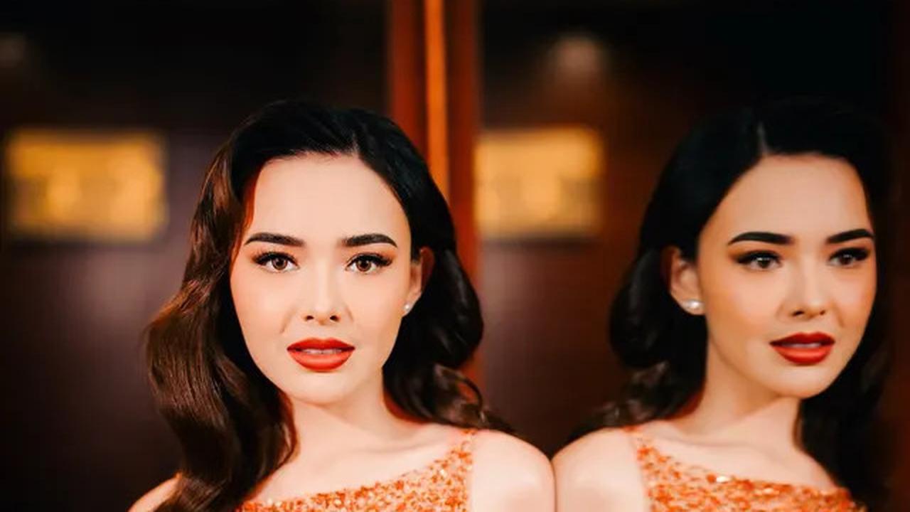 6 Potret Amanda Manopo di Galprem Film Baru, Diduga Dapat Bunga dari Arya Saloka