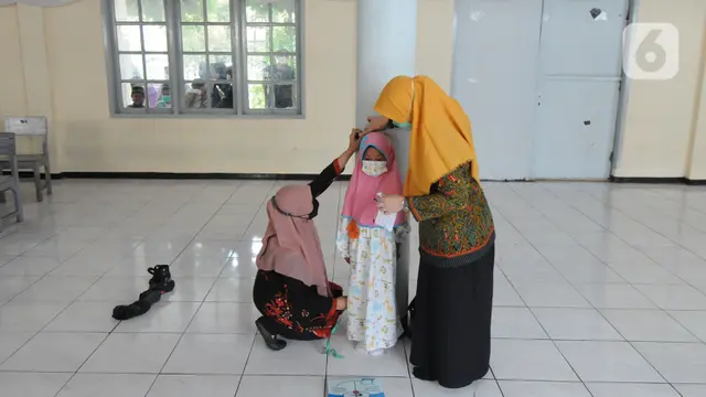 Ekspresi Anak-Anak Saat Kegiatan Bulan Imunisasi Anak Sekolah