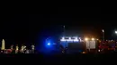 Departemen Pemadam Kebakaran setempat mengatakan insiden tersebut terjadi di lapangan terbang di Chrcynno. Foto yang menunjukkan ekor pesawat menonjol dari dalam hanggar pun diposting di Facebook. (Wojtek Radwanski/AFP)