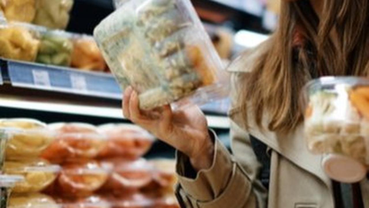 Bahaya Konsumsi Makanan Kemasan yang Sudah Menggembung, Bisa Keracunan