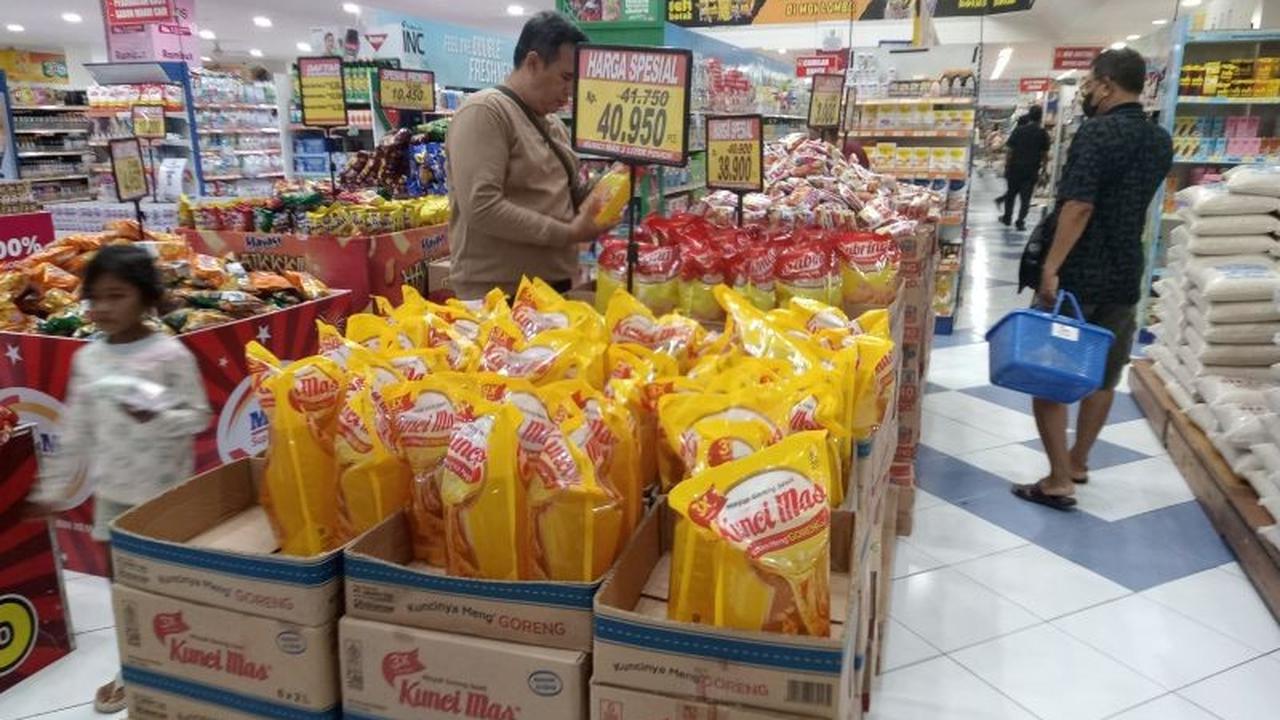 Disdag Mataram Ungkap Plastik Jadi Pemicu Kenaikan Harga Gula Mataram dan Minyak Goreng