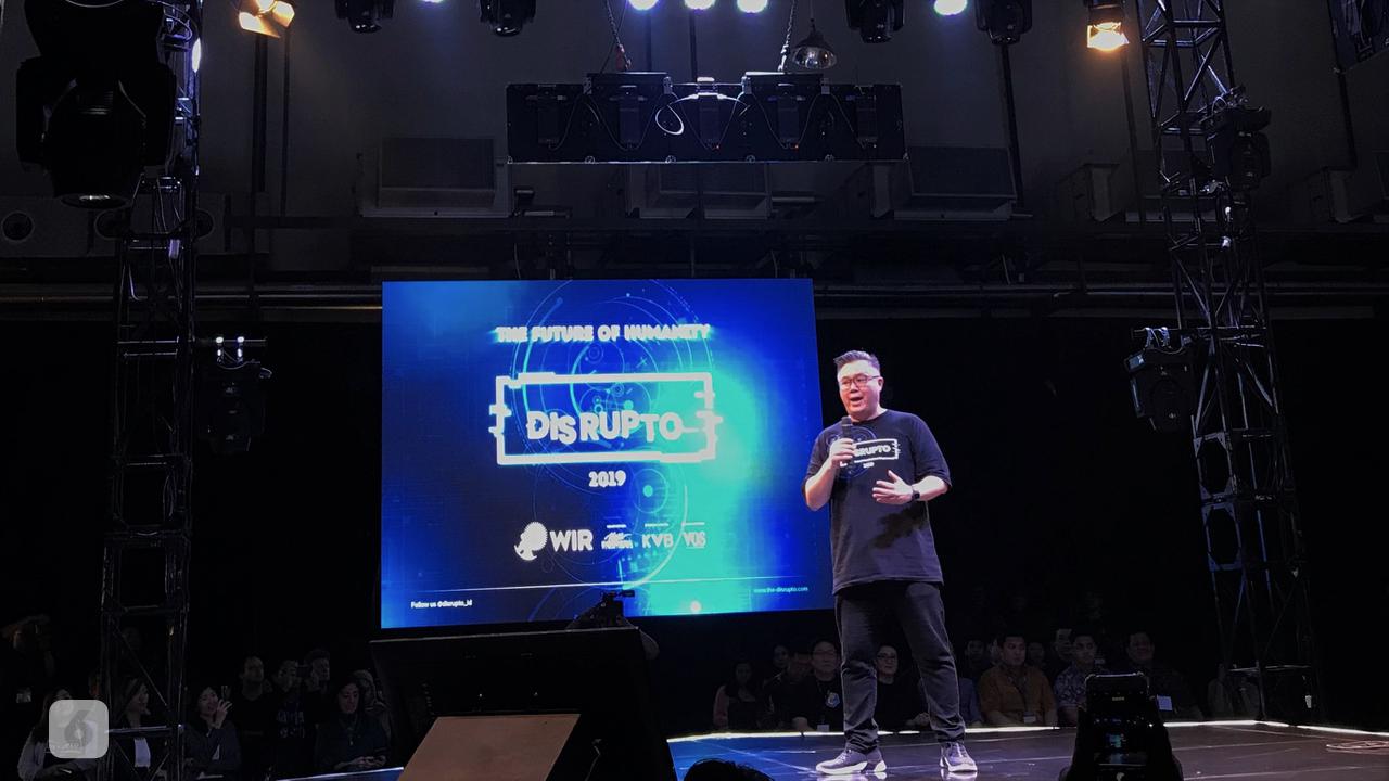 Daniel Surya Executive Chairman WIR Group & Co-Founder DISRUPTO